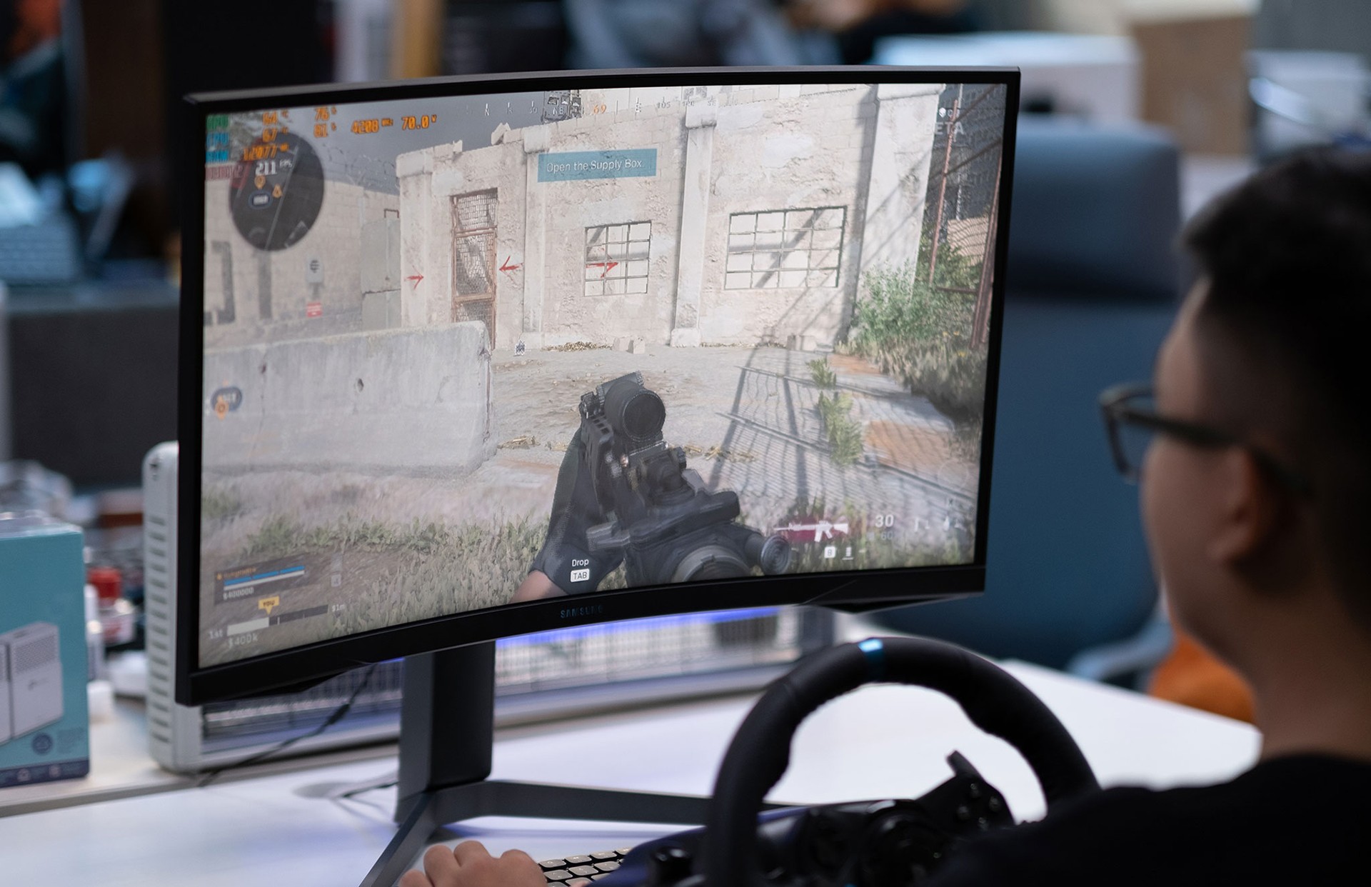 Chọn một tựa game và Sống cùng nó